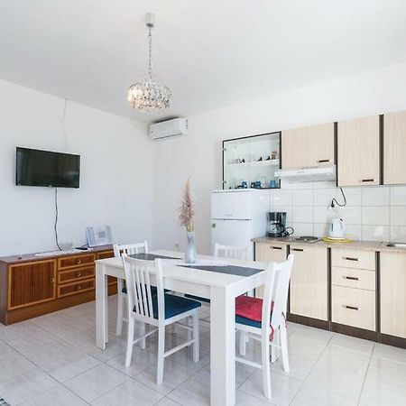Apartmani "Palma" Lun  Ngoại thất bức ảnh